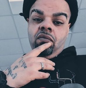 Meet your Posher, Don